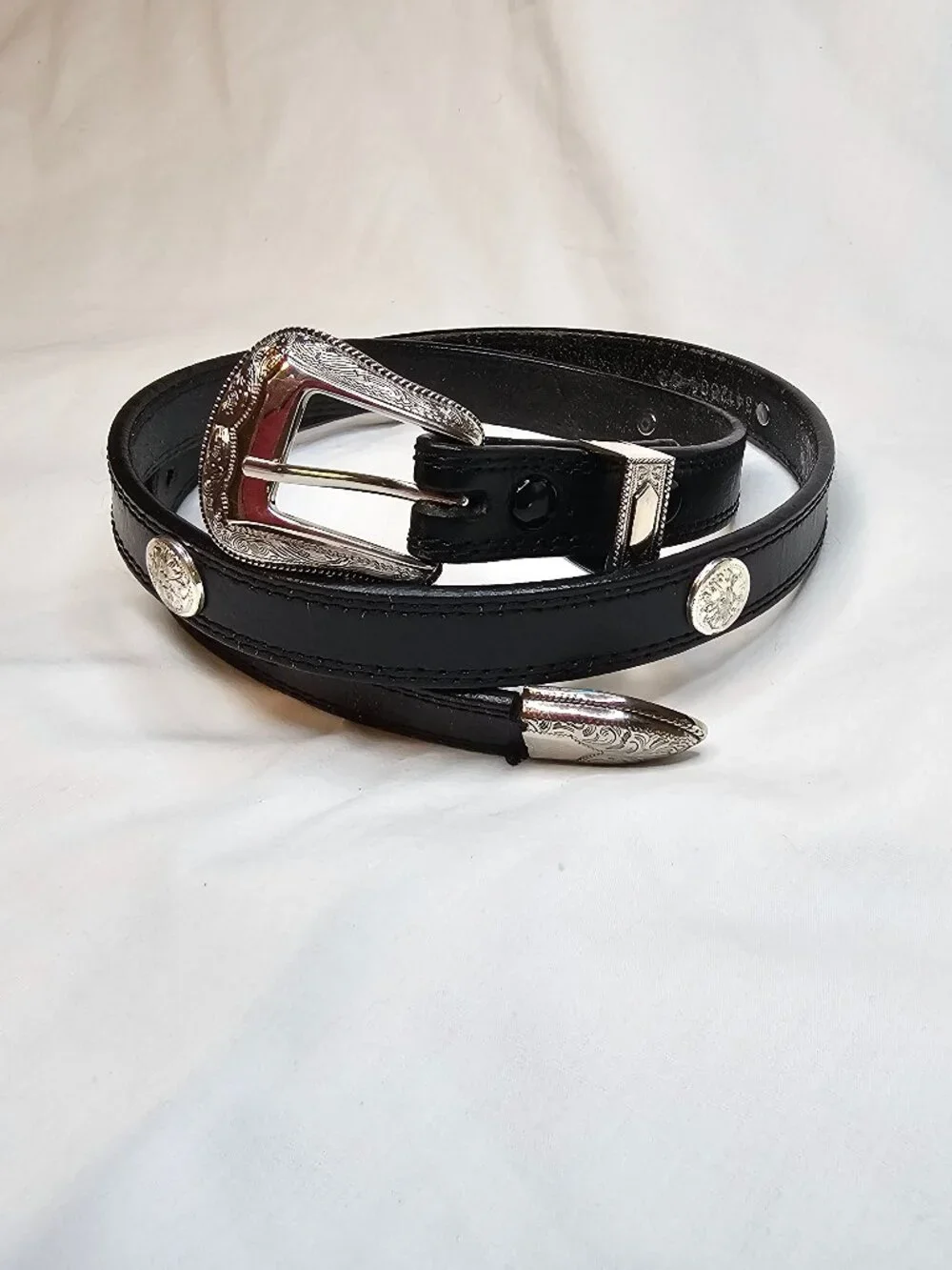 Nocona Women’s Black Leather Western Concho Belt Size 32